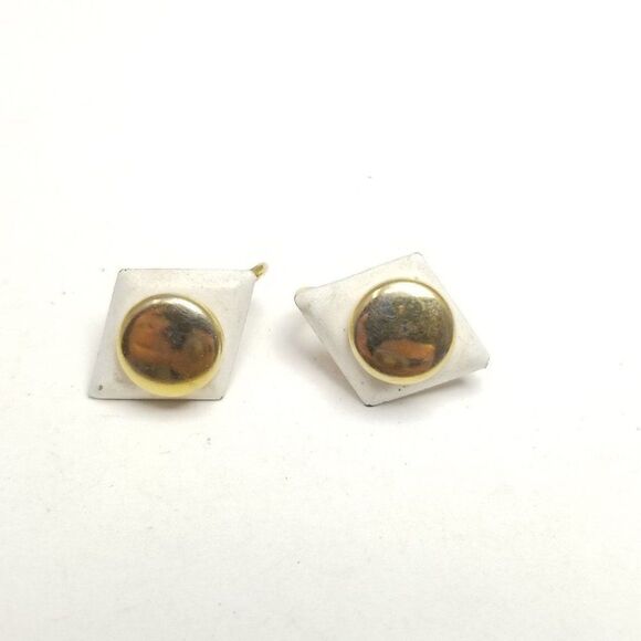 Vintage White and Gold Tone Diamond Shape Clip On earrings with Button Center - Picture 6 of 6